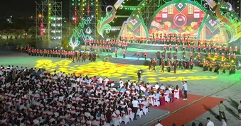 Khai mạc Tuần Du lịch Ninh Bình "Hành trình di sản qua các thời đại"