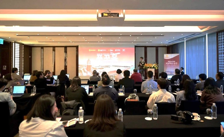 Khai trương đường bay Phú Quốc - Seoul: Góp phần thúc đẩy hợp tác du lịch giữa Việt Nam và Hàn Quốc Khai trương đường bay Phú Quốc - Seoul: Góp phần thúc đẩy hợp tác du lịch giữa Việt Nam và Hàn Quốc