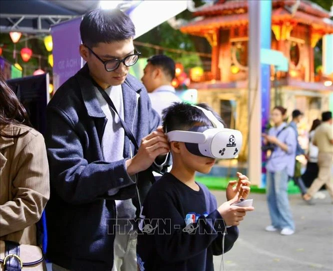 Khám phá Thủ đô qua du lịch xanh và trải nghiệm số Khám phá Thủ đô qua du lịch xanh và trải nghiệm số