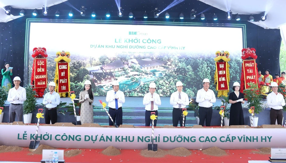 Khánh Hòa xây dựng khu nghỉ dưỡng mang tầm thế giới tại Vĩnh Hy