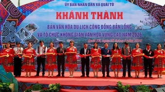Khánh thành bản văn hóa du lịch cộng đồng trên đèo Pha Đin huyền thoại