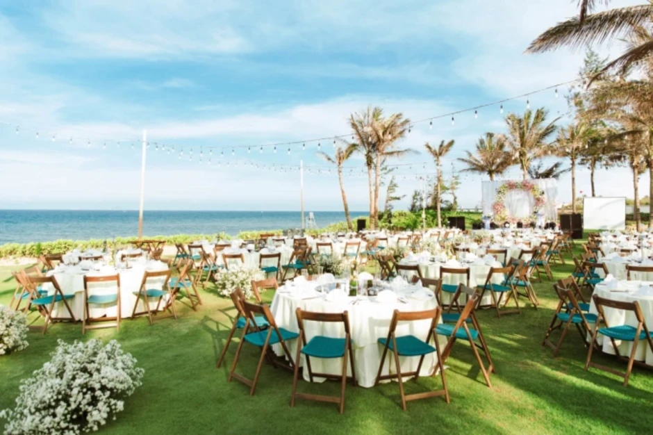 Không gian nghỉ dưỡng và sự kiện biển tại Duyên Hà Resort Không gian nghỉ dưỡng và sự kiện biển tại Duyên Hà Resort