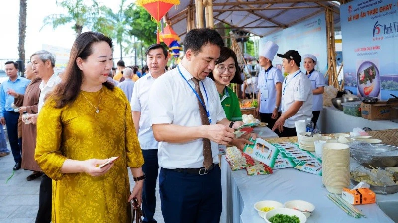 Lan tỏa tinh thần sống xanh từ Lễ hội Ẩm thực chay Huế 2026