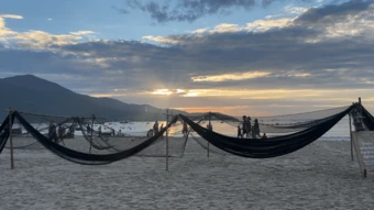 Làng chài "trăm tuổi" làm du lịch