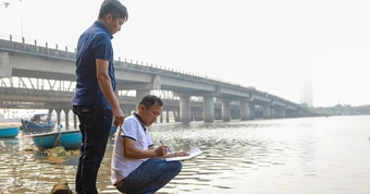 Lập cộng đồng giữ mạch sống xanh cho dòng sông Cu Đê Đà Nẵng