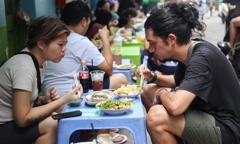 Linh hồn món ăn đường phố Việt trong phim tài liệu Pháp