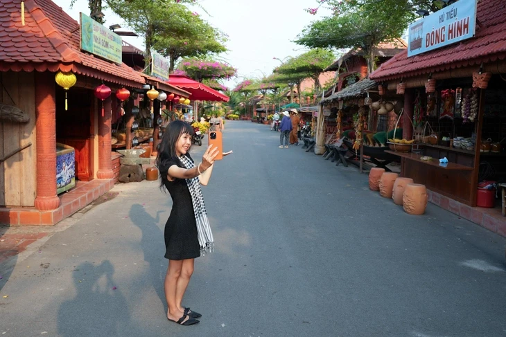 Loạt điểm đến miệt vườn, làng nghề khó bỏ qua khi về Vĩnh Long Loạt điểm đến miệt vườn, làng nghề khó bỏ qua khi về Vĩnh Long