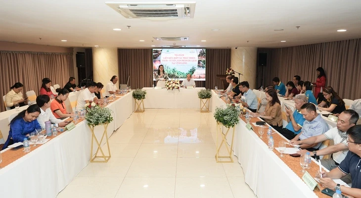 Loạt điểm đến miệt vườn, làng nghề khó bỏ qua khi về Vĩnh Long Loạt điểm đến miệt vườn, làng nghề khó bỏ qua khi về Vĩnh Long