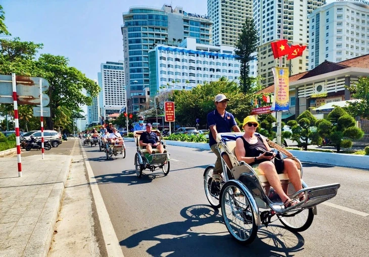 Lưu ý đối với người nước ngoài khi thực hiện thủ tục nhập cảnh tại Việt Nam Lưu ý đối với người nước ngoài khi thực hiện thủ tục nhập cảnh tại Việt Nam