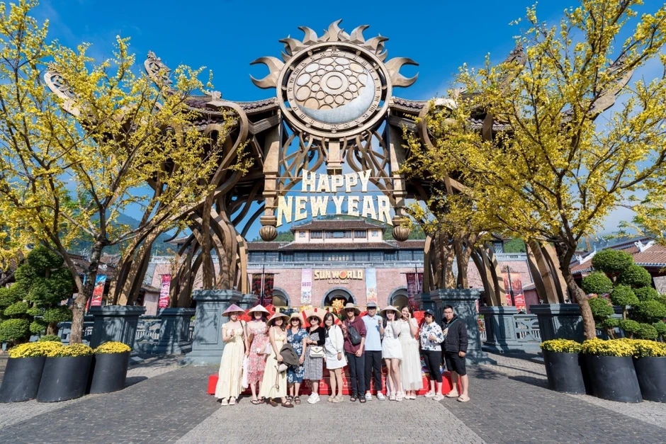 L&yacute; do Ba Na Hills h&uacute;t kh&aacute;ch miền Trung - T&acirc;y Nguy&ecirc;n dịp đầu năm