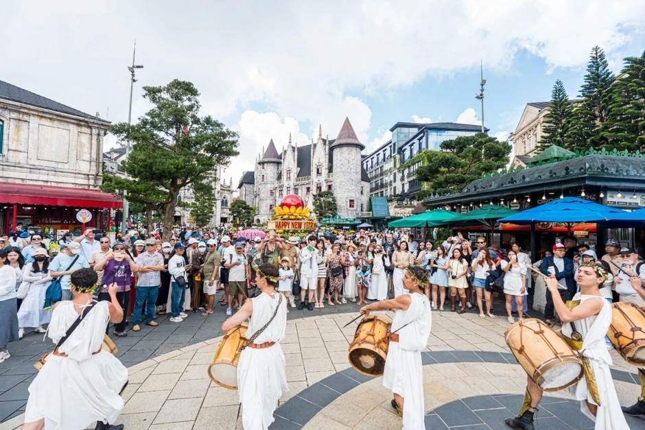 L&yacute; do Ba Na Hills h&uacute;t kh&aacute;ch miền Trung - T&acirc;y Nguy&ecirc;n dịp đầu năm