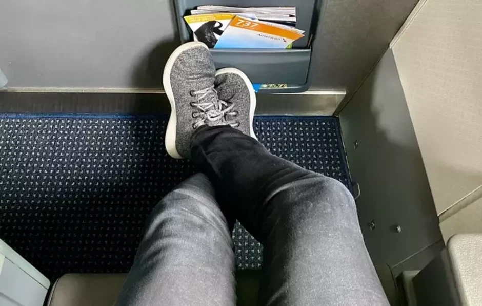 Lý do ghế vách ngăn trên máy bay bị khách 'hắt hủi' Lý do ghế vách ngăn trên máy bay bị khách 'hắt hủi'