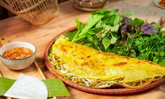 Michelin gợi ý cách thưởng thức bánh xèo Việt Nam