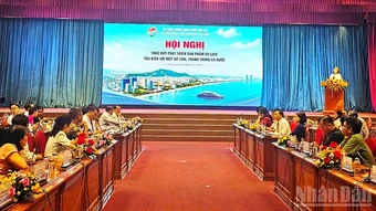 Mở rộng liên kết để phát triển du lịch tàu biển