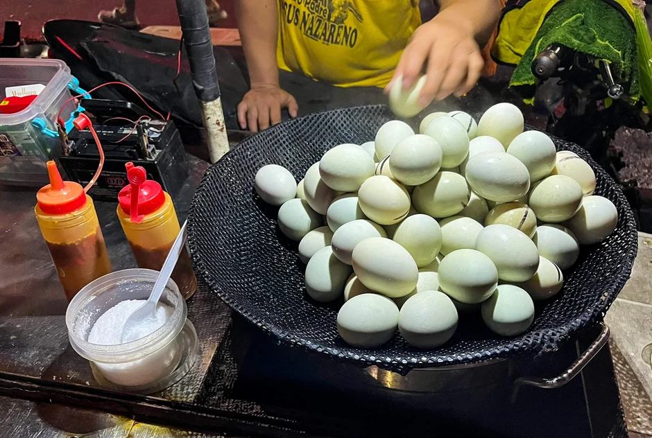 Món trứng vịt lộn ở Philippines có gì khác biệt so với Việt Nam? Món trứng vịt lộn ở Philippines có gì khác biệt so với Việt Nam?