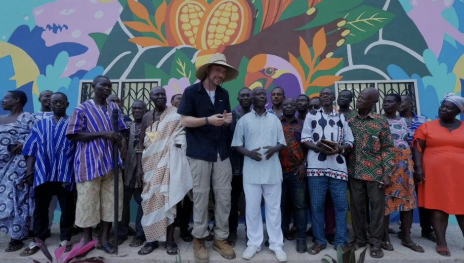 MrBeast xây ngôi làng tại Ghana hỗ trợ trẻ em và cộng đồng địa phương MrBeast xây ngôi làng tại Ghana hỗ trợ trẻ em và cộng đồng địa phương