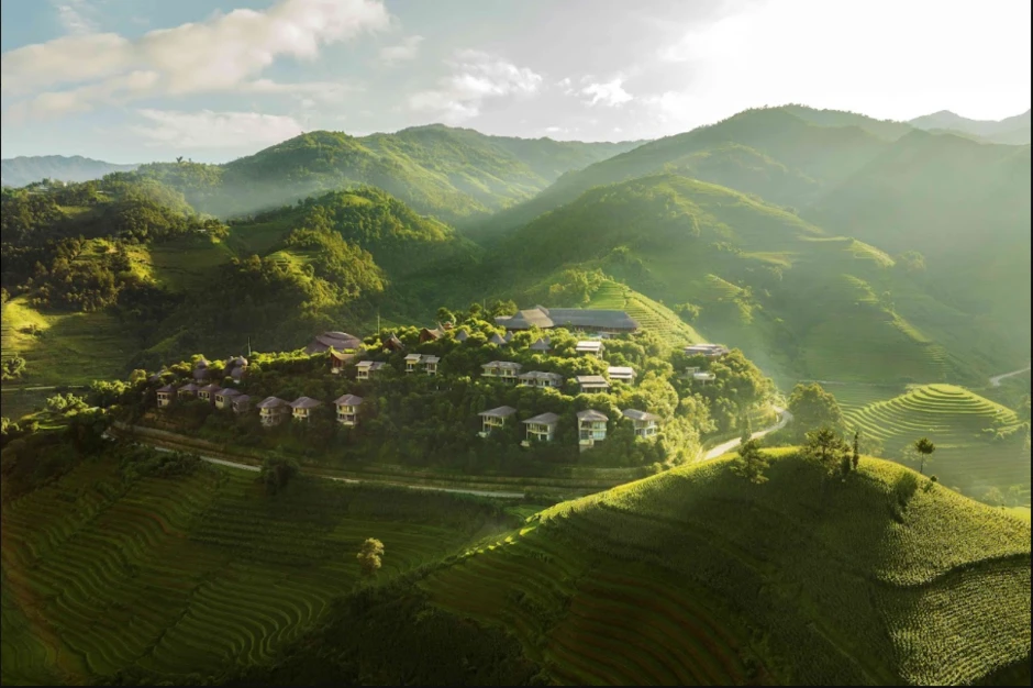 Mù Cang Chải: Điểm du lịch sắc màu nhất thế giới năm 2026 Mù Cang Chải: Điểm du lịch sắc màu nhất thế giới năm 2026