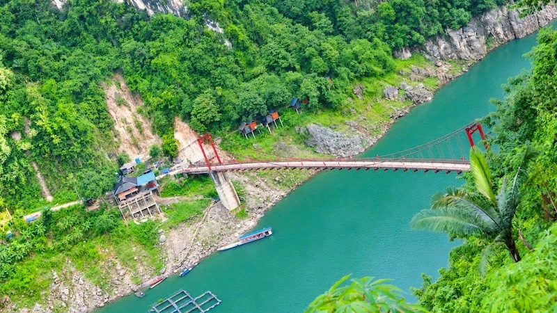 Mùa thu nơi "vịnh xanh" Tủa Thàng