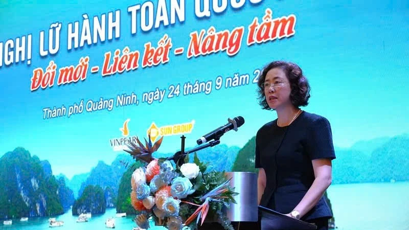 Nâng cao chất lượng, sức cạnh tranh của ngành du lịch Việt Nam Nâng cao chất lượng, sức cạnh tranh của ngành du lịch Việt Nam
