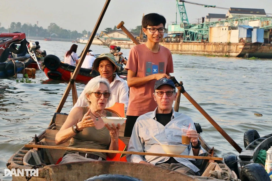 Né cảnh đông nghẹt ở Cồn Thới Sơn, du khách đi đâu để ngồi xuồng ba lá? Né cảnh đông nghẹt ở Cồn Thới Sơn, du khách đi đâu để ngồi xuồng ba lá?