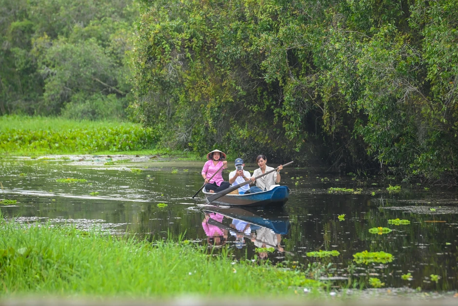 Né cảnh đông nghẹt ở Cồn Thới Sơn, du khách đi đâu để ngồi xuồng ba lá? Né cảnh đông nghẹt ở Cồn Thới Sơn, du khách đi đâu để ngồi xuồng ba lá?