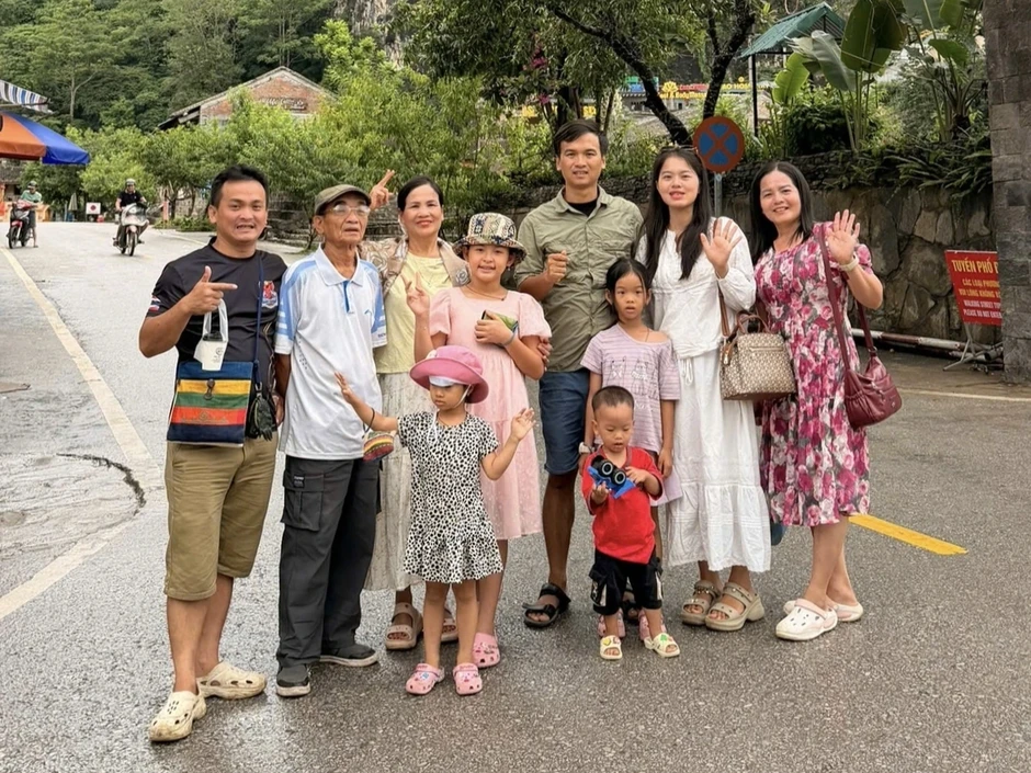 Ngại du lịch cùng người lạ, gia đình ở TPHCM chi 30 triệu đi tour riêng Ngại du lịch cùng người lạ, gia đình ở TPHCM chi 30 triệu đi tour riêng