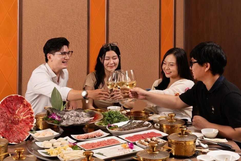 Ngân Đình Sài Gòn ra mắt lẩu bò tươi Triều Châu Ngân Đình Sài Gòn ra mắt lẩu bò tươi Triều Châu