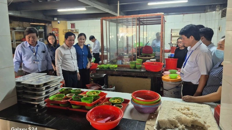 Ngành công nghiệp không khói Tây Ninh khởi sắc