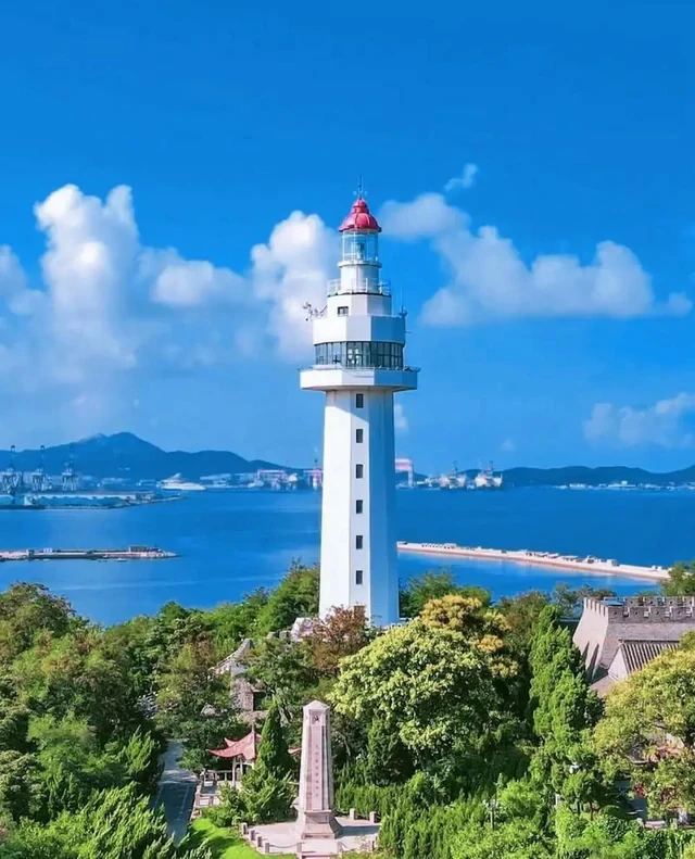 Ngày 24/9, sân bay Nội Bài có một máy bay hạ cánh: Khách lạ là ai? Ngày 24/9, sân bay Nội Bài có một máy bay hạ cánh: Khách lạ là ai?