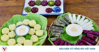 Nghệ nhân Cần Thơ “khoác áo mới” cho bánh dân gian Nam Bộ