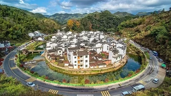 Ngôi làng 'tròn nhất Trung Quốc'