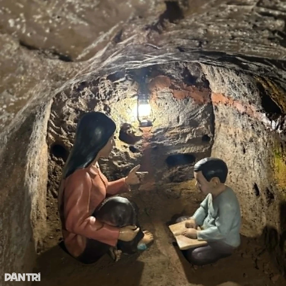 Ngôi làng Việt Nam dưới lòng đất lên báo Mỹ, nhiều người sửng sốt Ngôi làng Việt Nam dưới lòng đất lên báo Mỹ, nhiều người sửng sốt