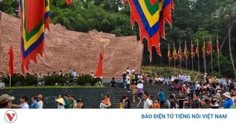 Người dân, du khách cần lưu ý điều gì khi dâng hương Đền Hùng?