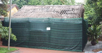 Nhà của “ông già Bến Ngự” đang được tu sửa