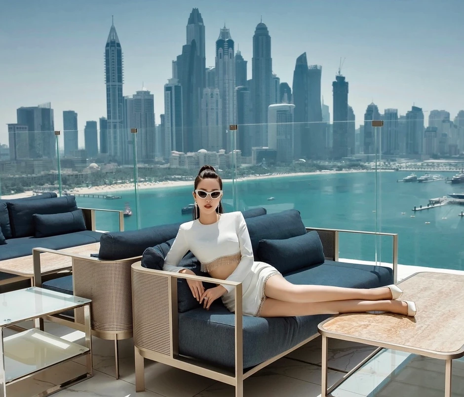 Những du khách Việt Nam nào được cấp visa tại cửa khẩu khi nhập cảnh UAE?