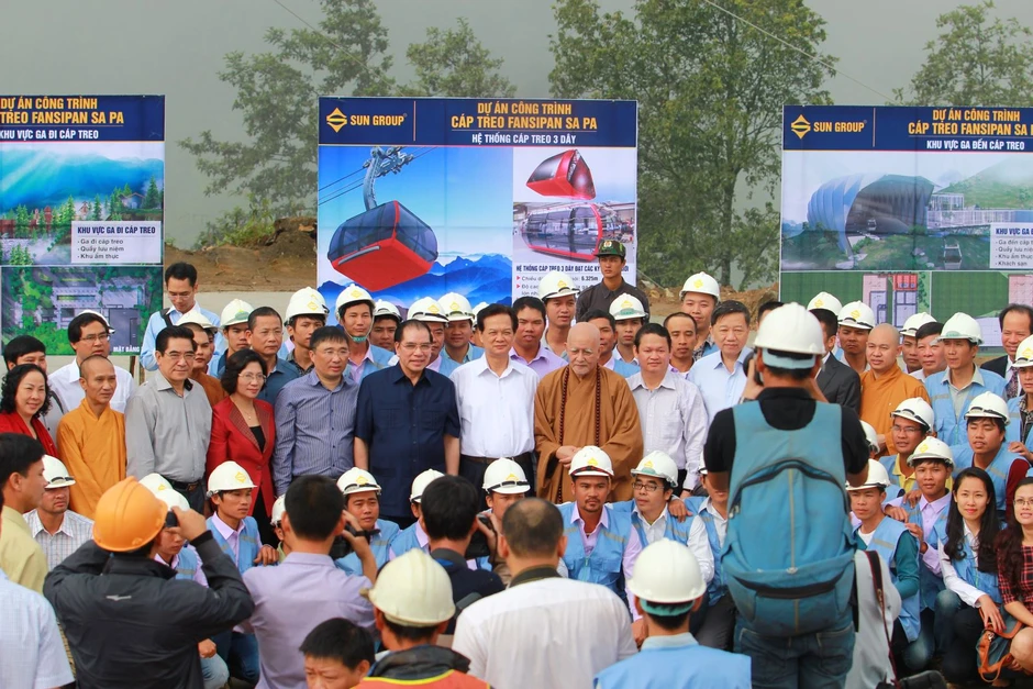 Những mốc son trên hành trình ‘thập kỷ khai hoa’ của Fansipan Những mốc son trên hành trình ‘thập kỷ khai hoa’ của Fansipan