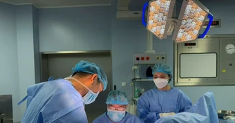 Phải cắt bỏ ‘cậu nhỏ’ chỉ từ một vết loét bé
