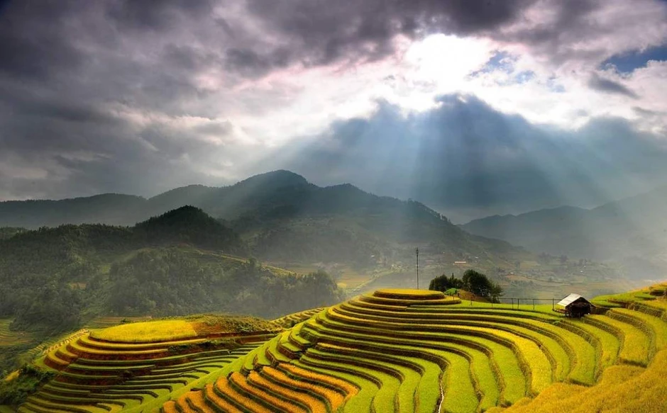 Phát hiện dân tộc La Chí có Tết tháng Bảy và ruộng bậc thang đẹp nhất thế giới Phát hiện dân tộc La Chí có Tết tháng Bảy và ruộng bậc thang đẹp nhất thế giới
