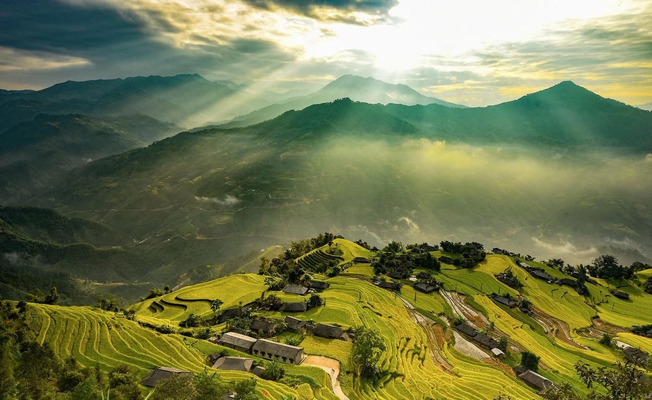 Phát hiện dân tộc La Chí có Tết tháng Bảy và ruộng bậc thang đẹp nhất thế giới Phát hiện dân tộc La Chí có Tết tháng Bảy và ruộng bậc thang đẹp nhất thế giới