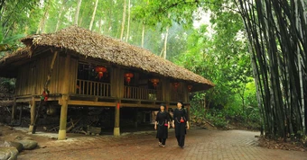 Phát hiện ngôi làng hơn 200 người 'ăn chung nồi cơm', tiền làm ra góp quỹ chung: Được thế giới vinh danh