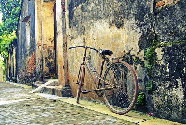 Phát hiện ngôi làng hơn 500 năm tuổi cách Hà Nội 40 km, có gần 50 biệt thự đẹp như một góc châu Âu Phát hiện ngôi làng hơn 500 năm tuổi cách Hà Nội 40 km, có gần 50 biệt thự đẹp như một góc châu Âu