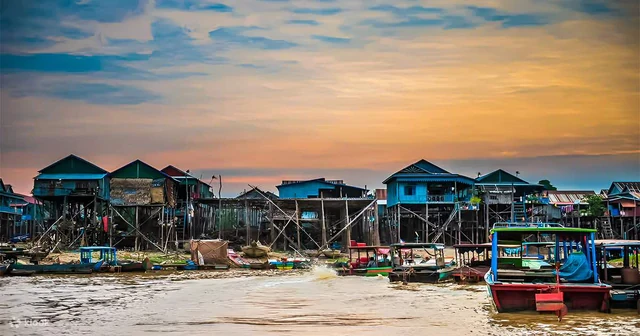 Phát hiện ngôi làng ở nước láng giềng Việt Nam, nhà dựng trên cột cao 9 m, mùa mưa đường biến thành sông Phát hiện ngôi làng ở nước láng giềng Việt Nam, nhà dựng trên cột cao 9 m, mùa mưa đường biến thành sông