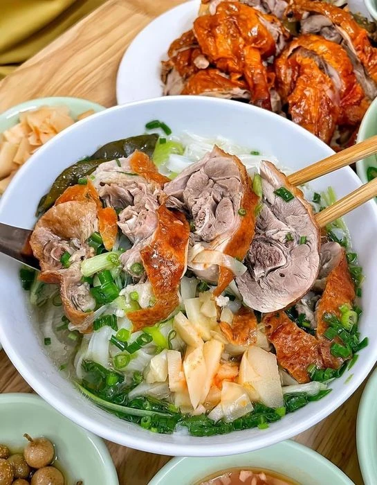 Phát hiện thảo nguyên gần 100 ha cách Hà Nội 130 km như "Mông Cổ thu nhỏ", làng đang tranh giải thế giới Phát hiện thảo nguyên gần 100 ha cách Hà Nội 130 km như "Mông Cổ thu nhỏ", làng đang tranh giải thế giới