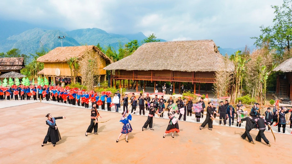 Phát huy vai trò tiên phong của doanh nghiệp trong kiến tạo giá trị du lịch Phát huy vai trò tiên phong của doanh nghiệp trong kiến tạo giá trị du lịch