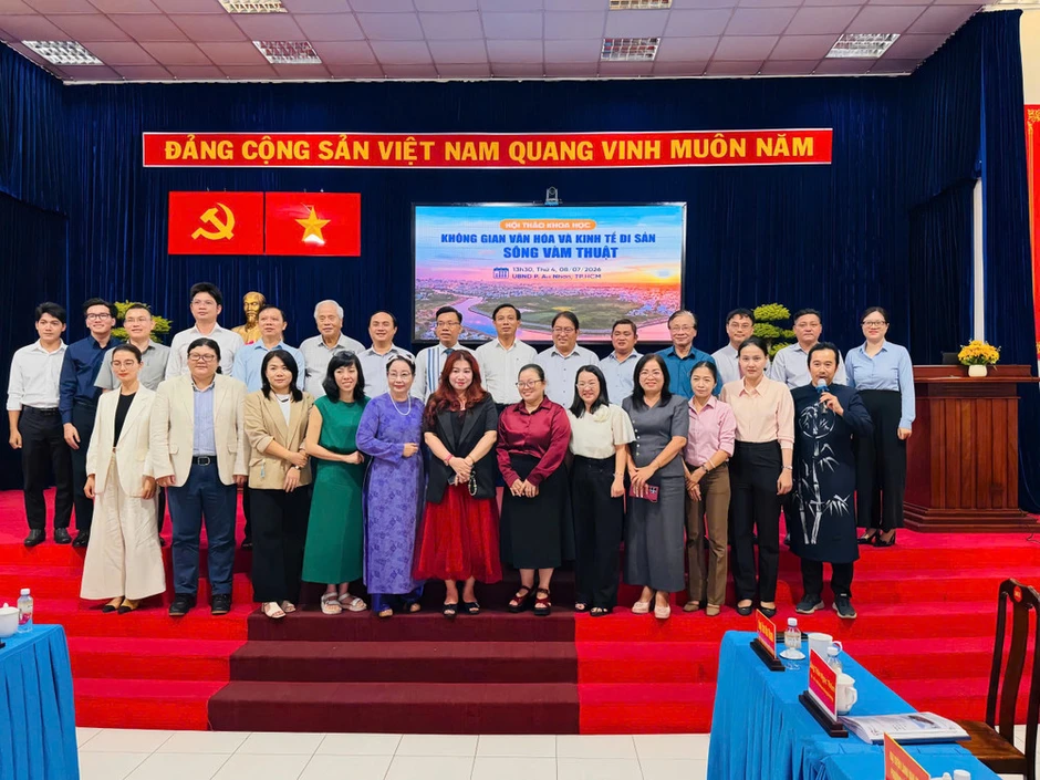 Phát triển du lịch đường thủy gắn với di sản ven sông Vàm Thuật Phát triển du lịch đường thủy gắn với di sản ven sông Vàm Thuật