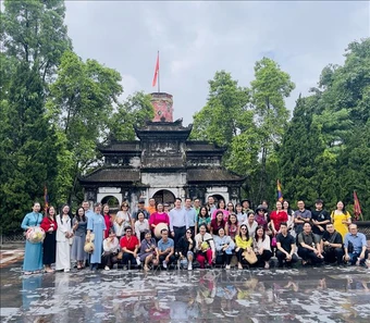 Phát triển sản phẩm du lịch gắn với bảo tồn di sản, phát huy bản sắc văn hóa xứ Đoài
