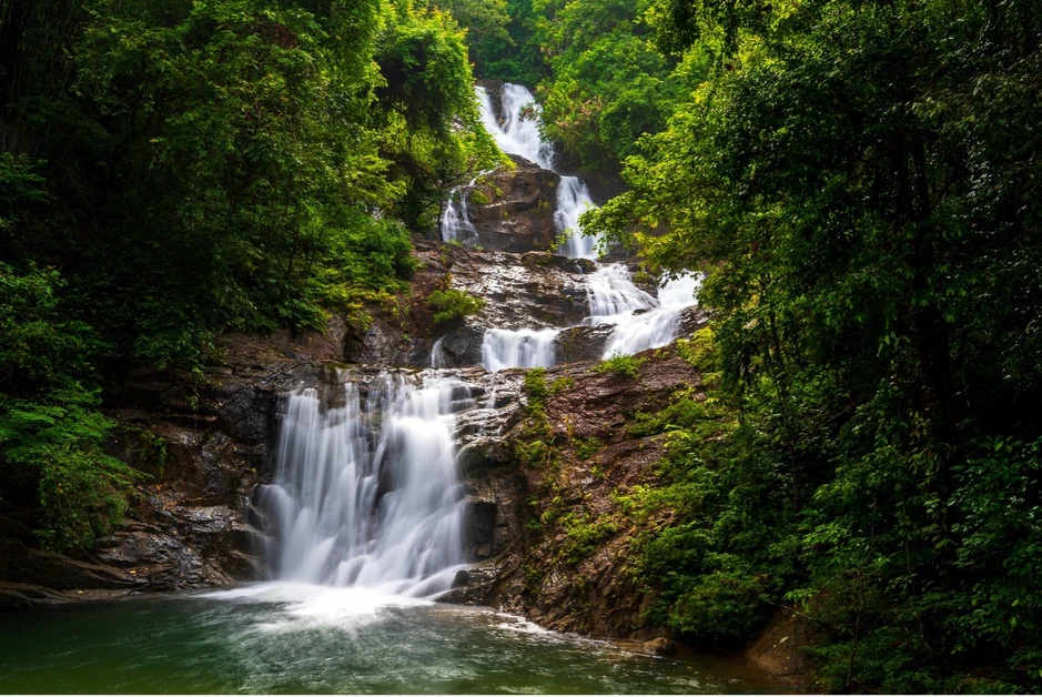 Phuket – Phang Nga: Hành trình đi để hiểu và yêu Thái Lan Phuket – Phang Nga: Hành trình đi để hiểu và yêu Thái Lan