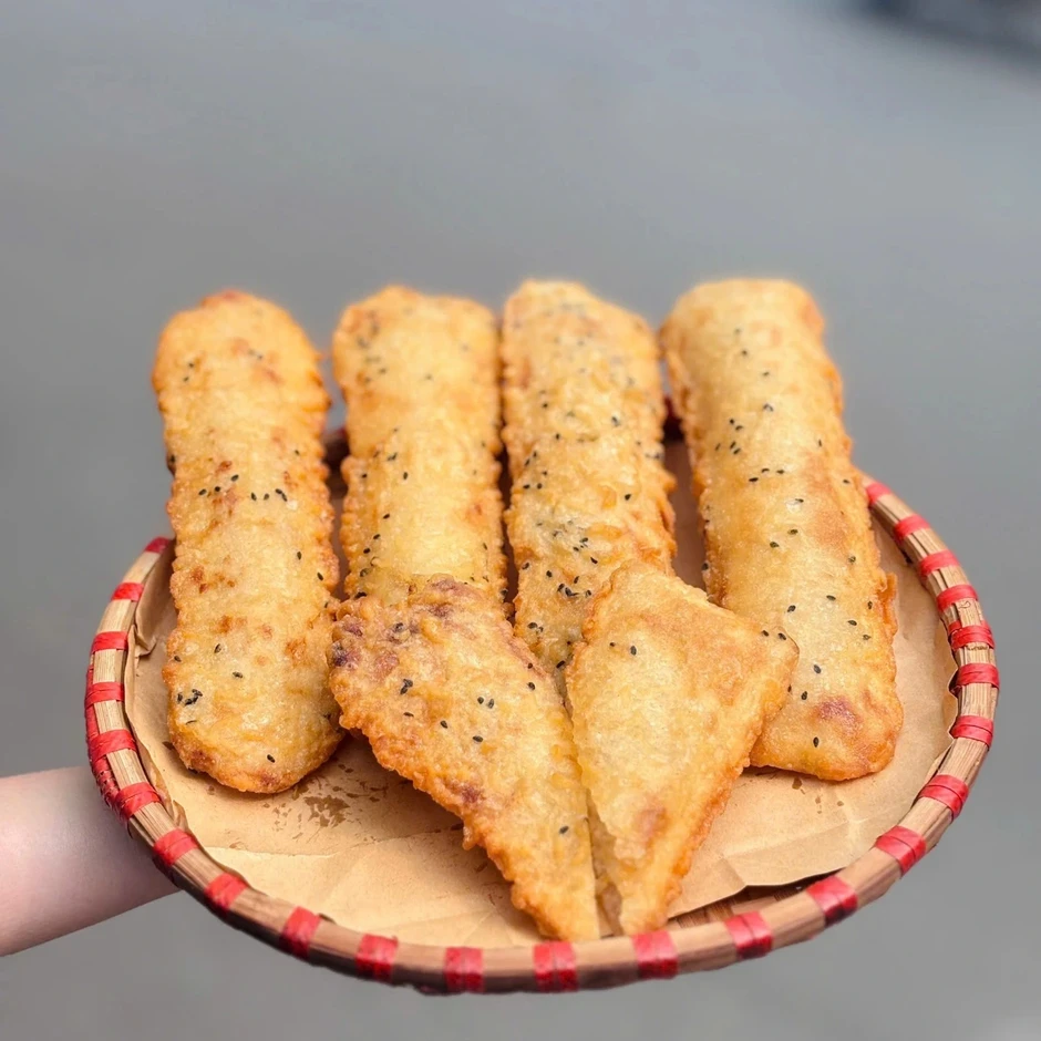 Quán bánh chuối có cầu thủ Xuân Son làm khách ruột ngày càng ăn nên làm ra