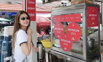 Quán mì Michelin bình dân ở Bangkok được nhiều sao Việt tìm ăn