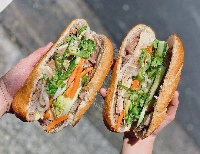 Quán nhỏ ở Hội An được khách Canada khen có bánh mì ngon nhất Quán nhỏ ở Hội An được khách Canada khen có bánh mì ngon nhất